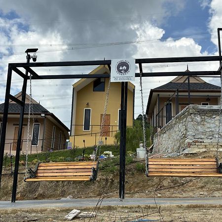 Отель Tamu Eco Lenggeng Экстерьер фото